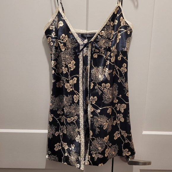 Victoria's Secret Other - Victoria's Secret Lingerie Lace Trim Cami Dress - S/P